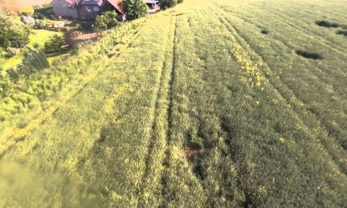 Csak az új drónt szerette volna kipróbálni, de amit lefilmezett az igen csak gyönyörű